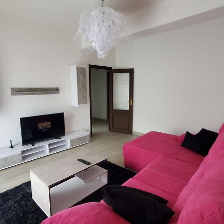 Piso Termal III Apartment Ourense Exterior photo